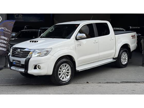 TOYOTA HILUX 3.0 SRV 4X4 CD 16V TURBO INTERCOOLER DIESEL 4P MANUAL